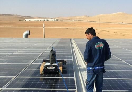 Roboter Zur Solarflächenreinigung